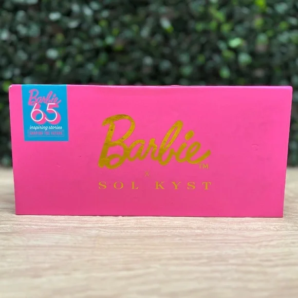 Barbie X Sol Kyst Disco Sunglasses, Burgundy - Wide Barbie™ x Sol Kyst | Disco – SOL KYST main image 2